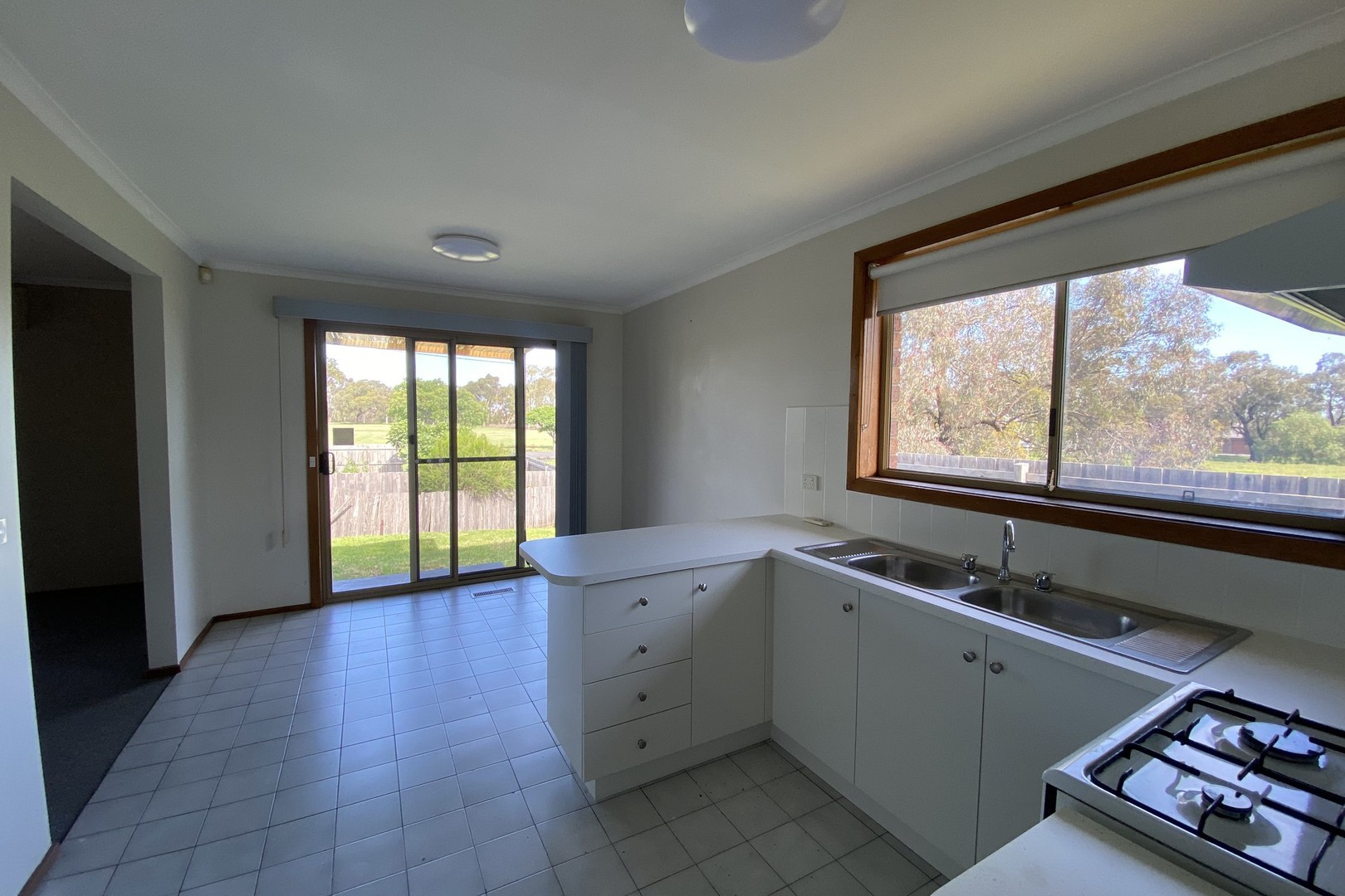 4/18-20 Anzac Avenue, Coburg North, VIC 3058 - Thumbnail 1 - 15/10/2025
