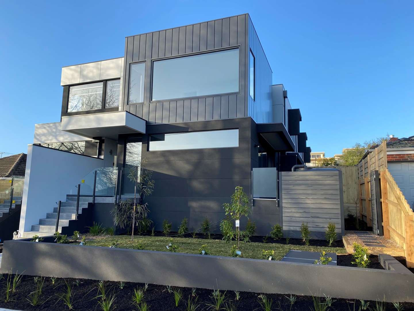 4/18 Champion Street, Doncaster East, VIC 3109