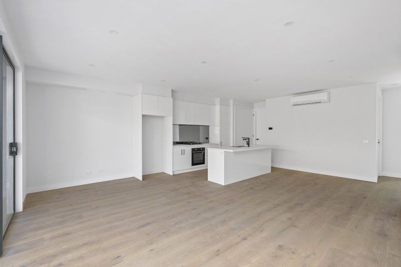 4/18 Champion Street, Doncaster East, VIC 3109, Doncaster East - Thumbnail 2