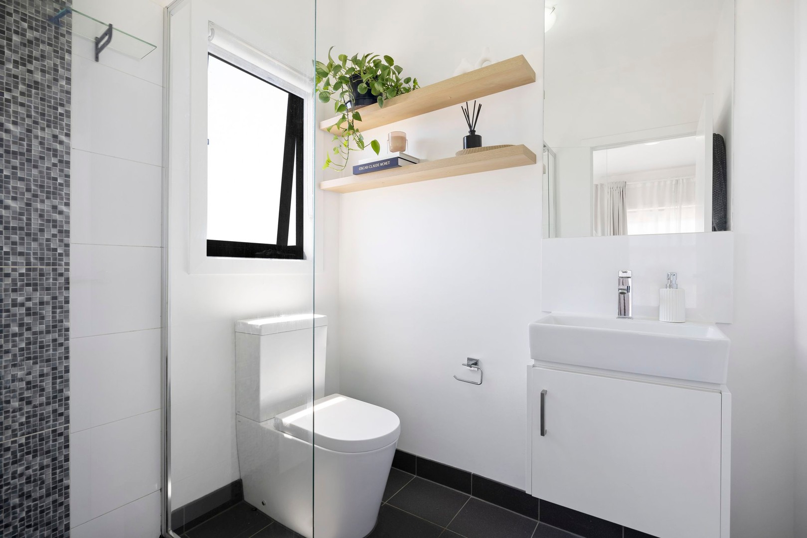 4/19 Mullenger Road, Braybrook, VIC 3019, Braybrook - Thumbnail 8