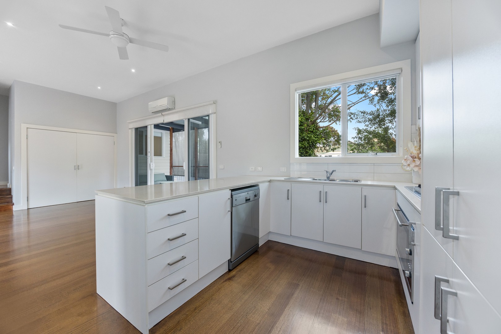 4/19 Westmount RoadHealesville, VIC 3777, Healesville - Thumbnail 4