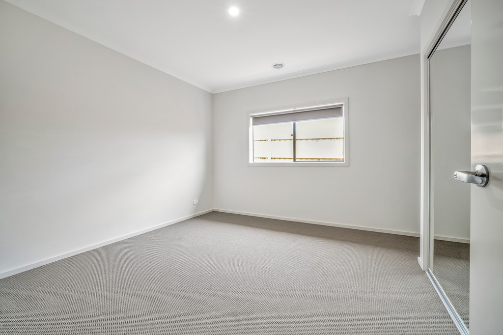 4/2 Backelei Crescent, Grovedale, VIC 3216, Grovedale - Thumbnail 2