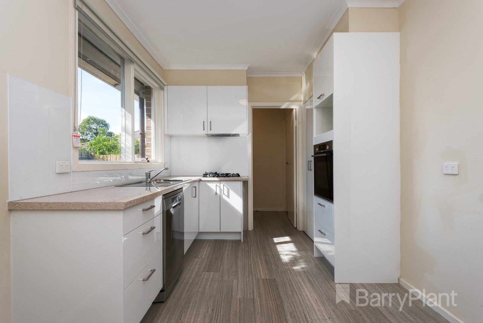 4/2 Herald Street, Cheltenham, VIC 3192 - Thumbnail 2 - 16/09/2021