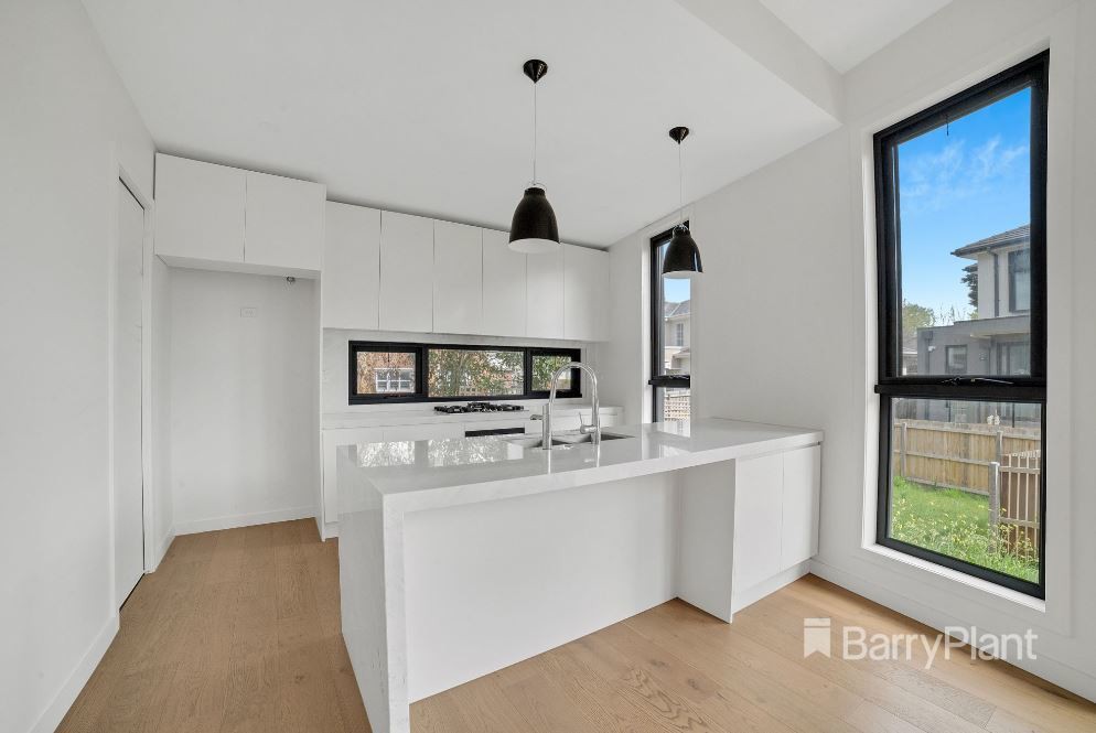 4/2 Rowland Court, Glen Waverley, VIC 3150 - Thumbnail 1 - 12/06/2026