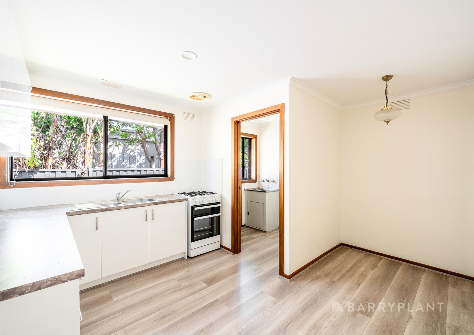 4/2 St Johns Ave, Springvale, VIC 3171, Springvale - Thumbnail 2