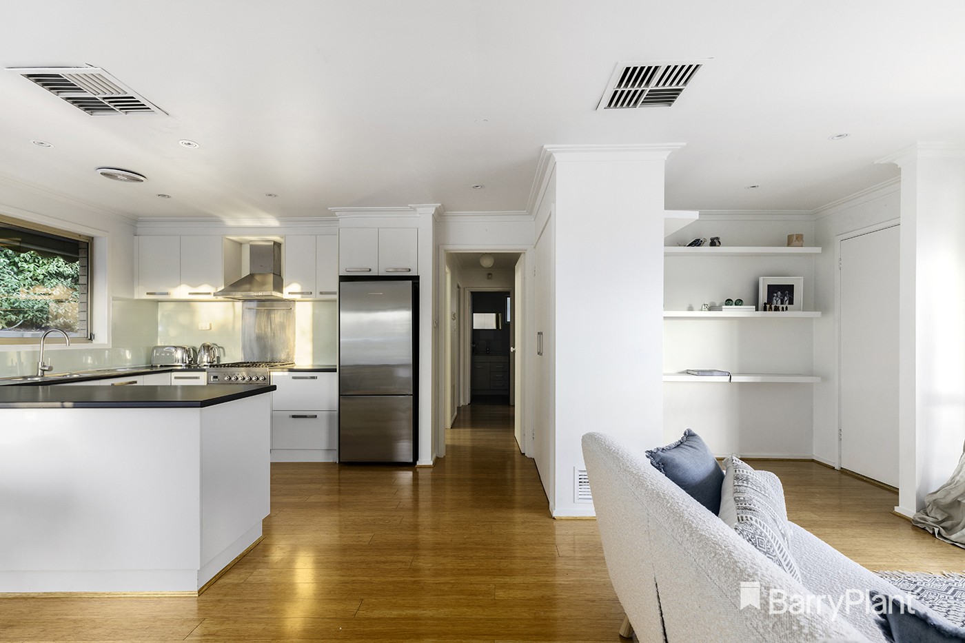 4/2 Strettle Street, Thornbury, VIC 3071, Thornbury - Thumbnail 3