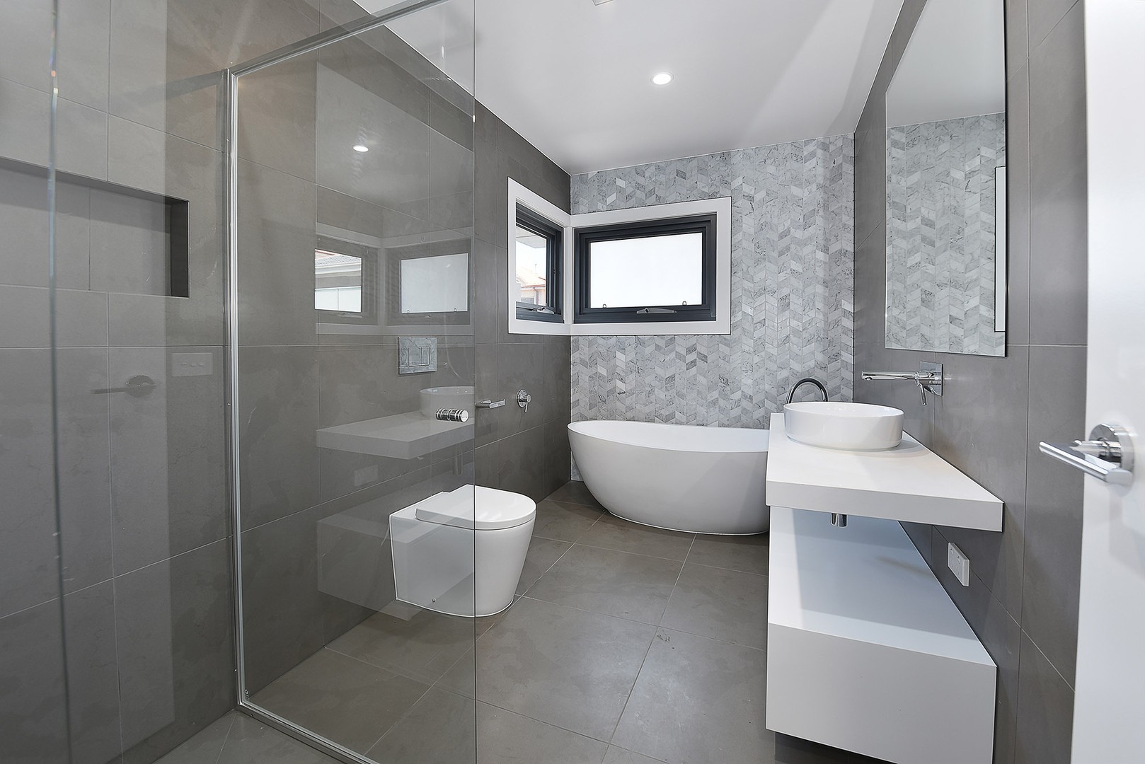 4/21 Hamilton Street, Niddrie, VIC 3042, Niddrie - Thumbnail 3
