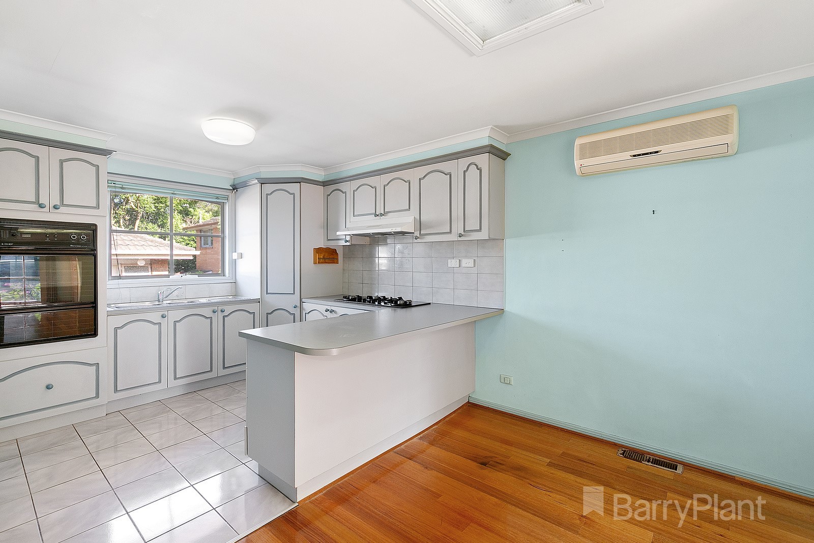 4/22 Nelson Street, Ringwood, VIC 3134, Ringwood - Thumbnail 2