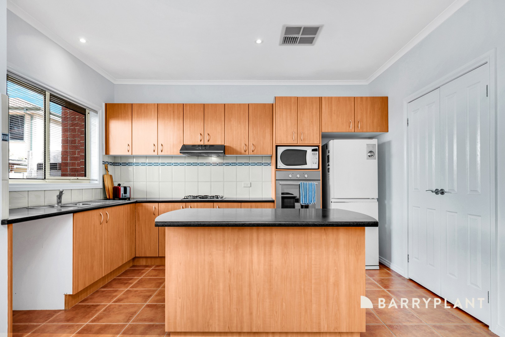 4/22 Old Plenty Road, South Morang, VIC 3752, South Morang - Thumbnail 3