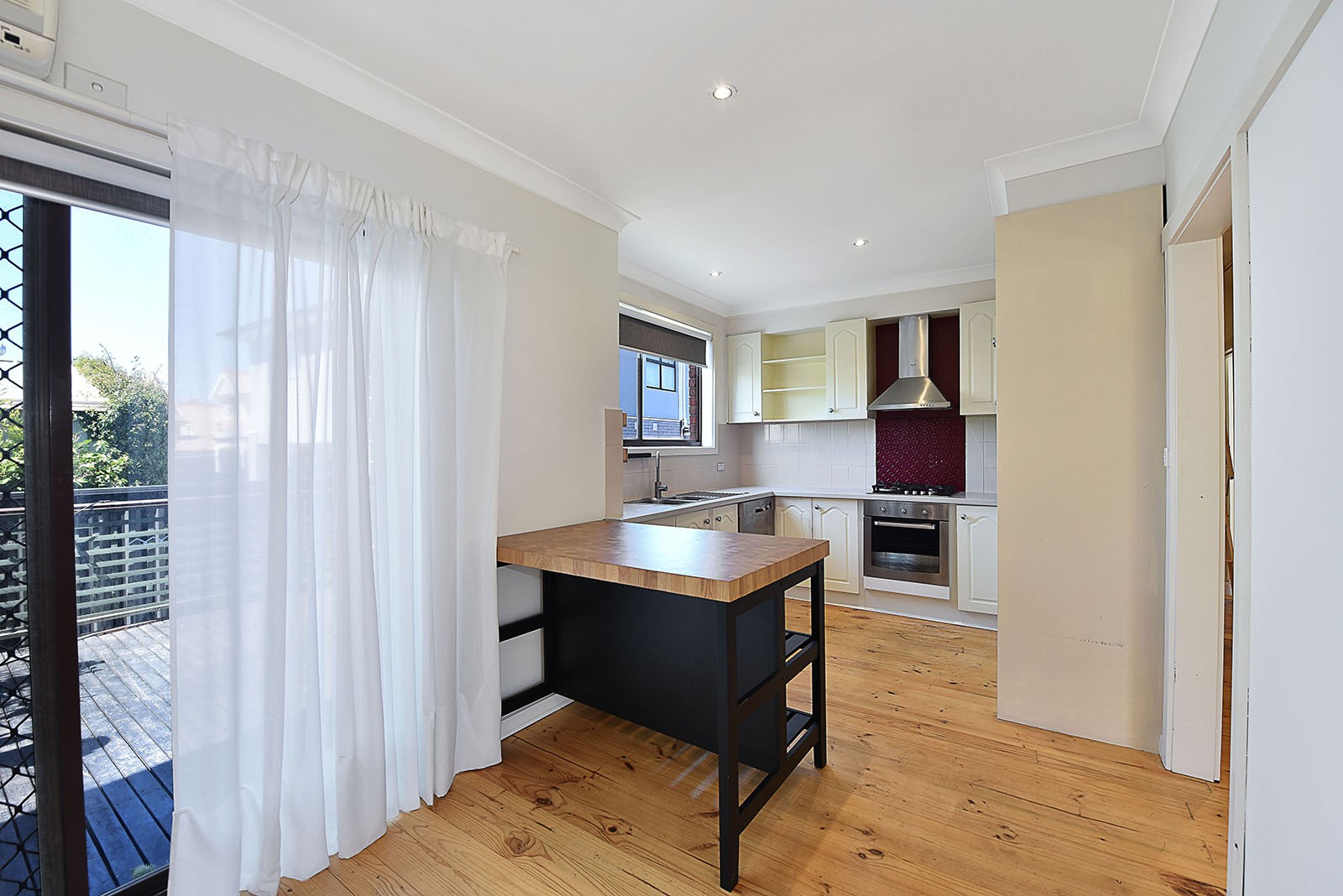4/222 Pascoe Vale Rd, Essendon, VIC 3040 - Thumbnail 2 - 03/10/2025