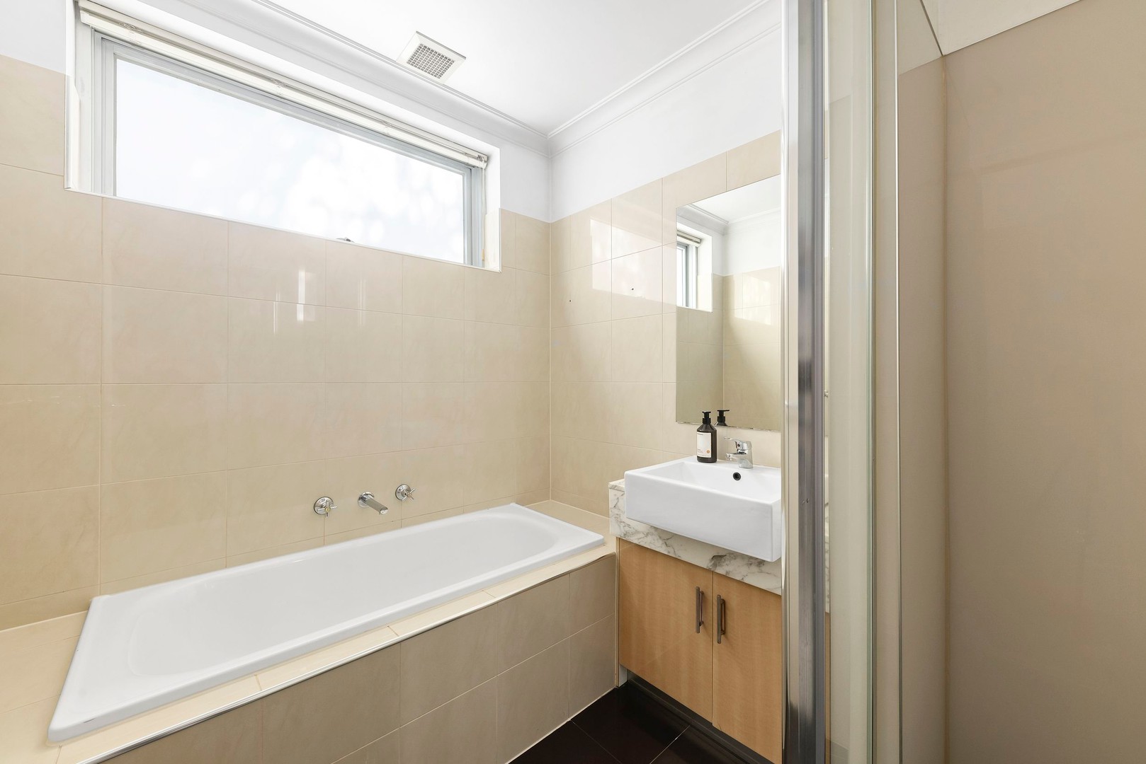 4/228 Buckley Street, Essendon, VIC 3040, Essendon - Thumbnail 8