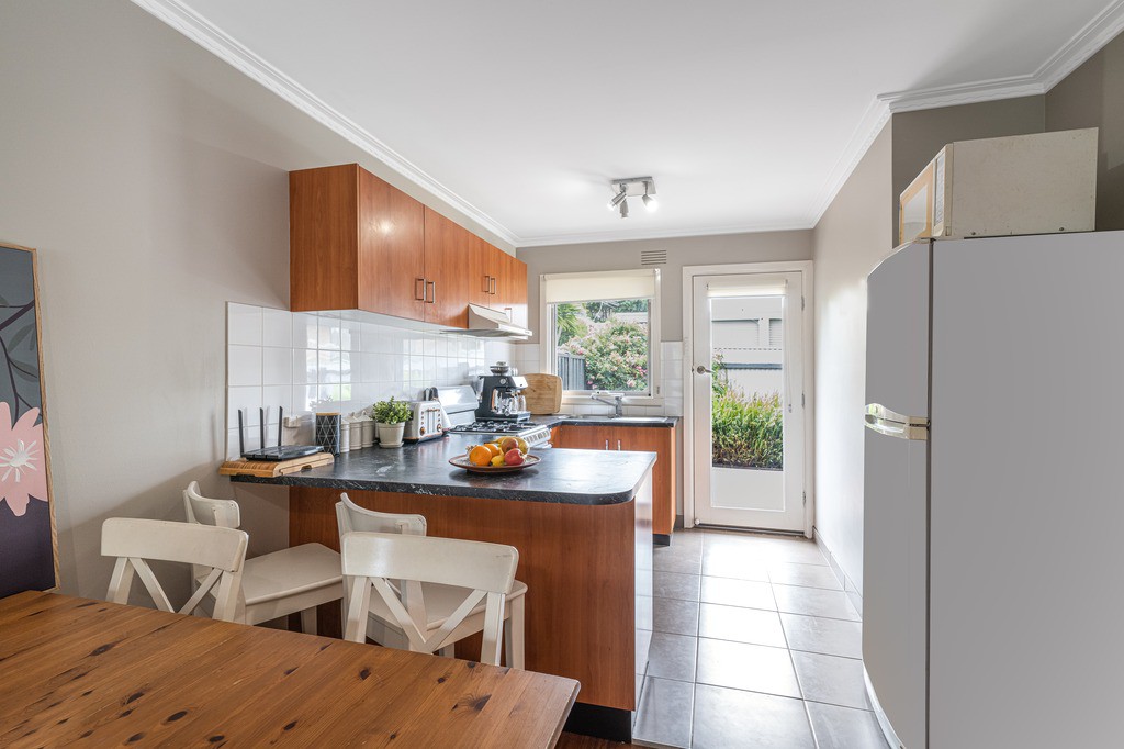 4/23 Hutcheson Avenue, Highton, VIC 3216, Highton - Thumbnail 2