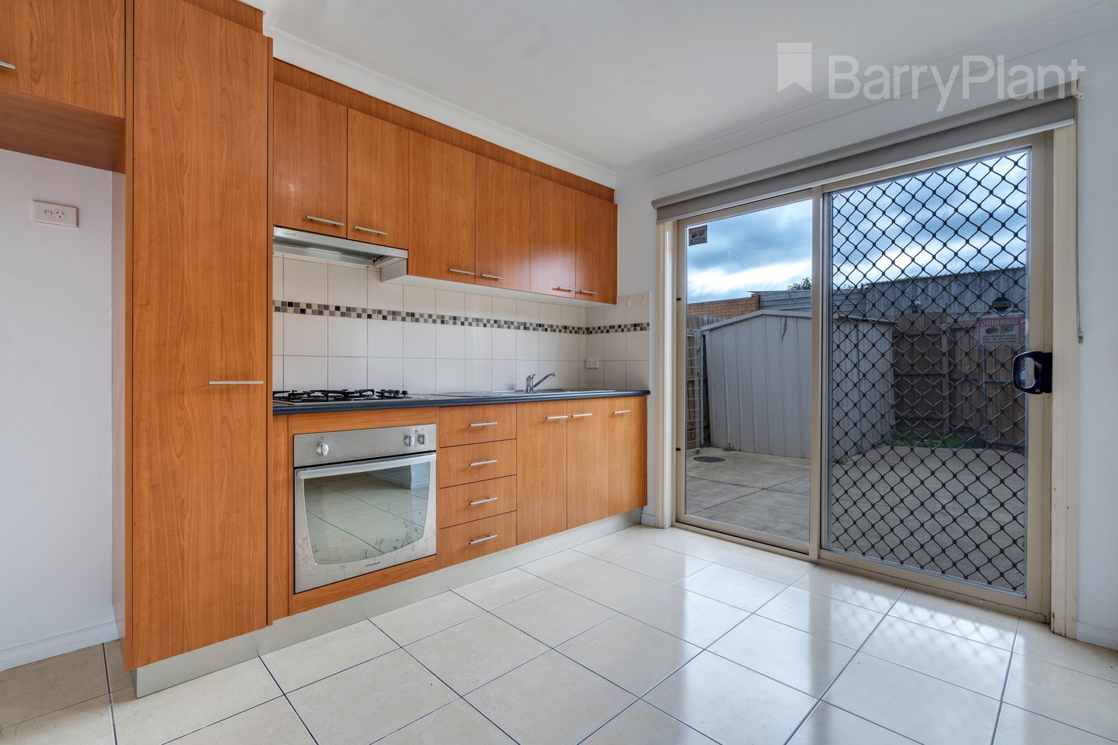 4/24 Elsey Road, Reservoir, VIC 3073, Reservoir - Thumbnail 2