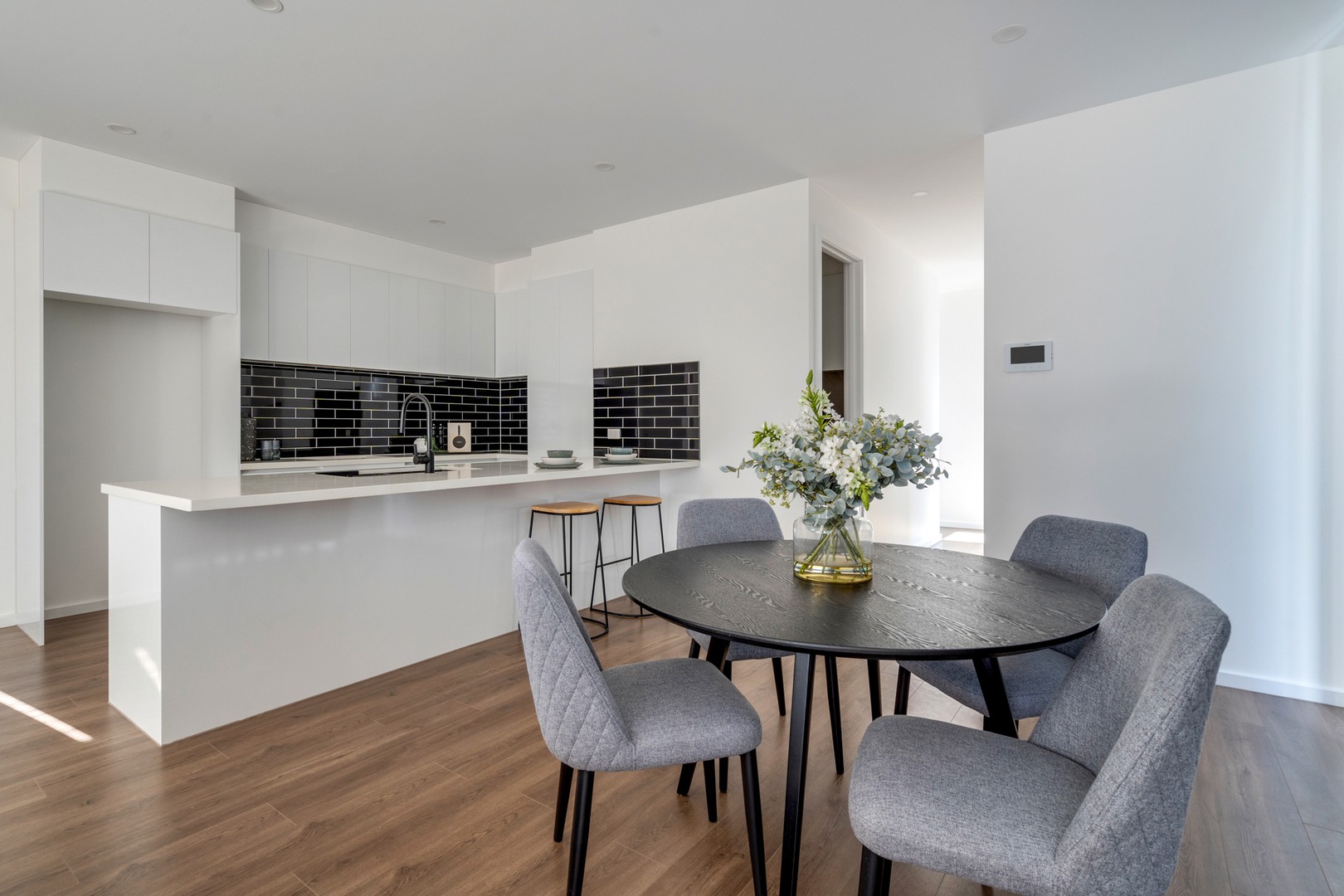 4/26 Hardy Avenue, Craigieburn, VIC 3064, Craigieburn - Thumbnail 3