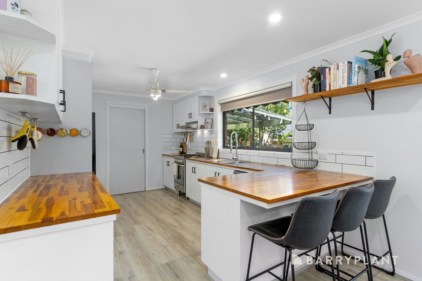 4/26 Mountain View Road, Kilsyth, VIC 3137 - Thumbnail 2 - 13/02/2025