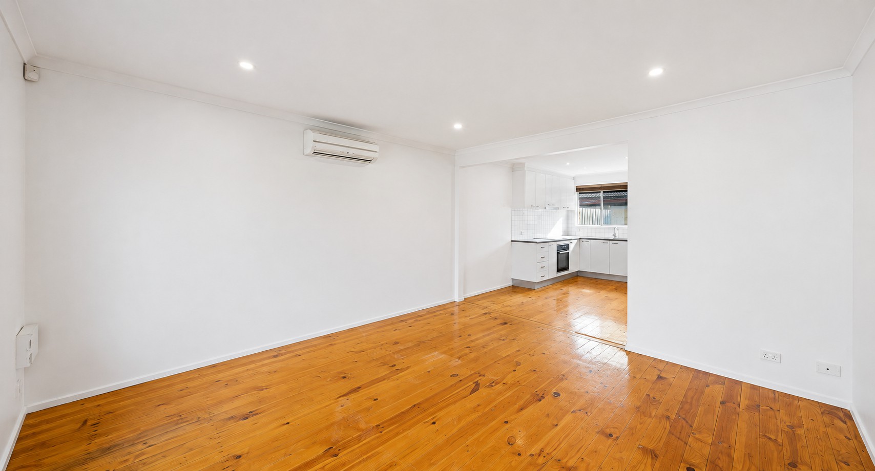 4/27 Broadmeadows Rd, Tullamarine, VIC 3043 - Thumbnail 1 - 10/09/2026