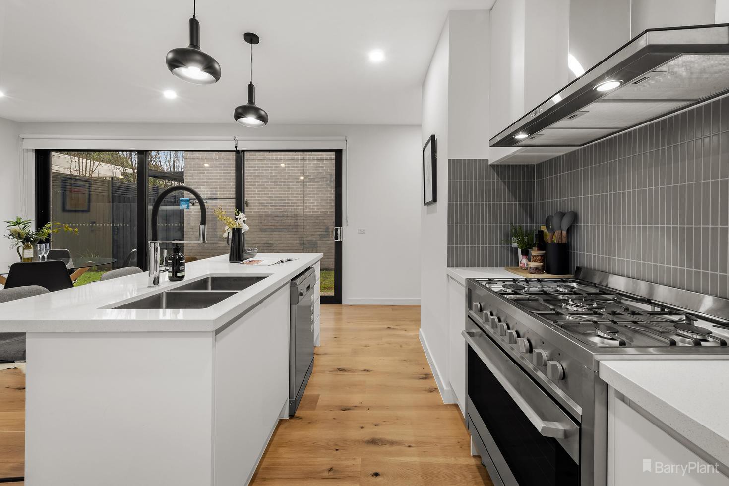 4/3-5 Chauvel Street, Heidelberg Heights, VIC 3081, Heidelberg Heights - Thumbnail 3