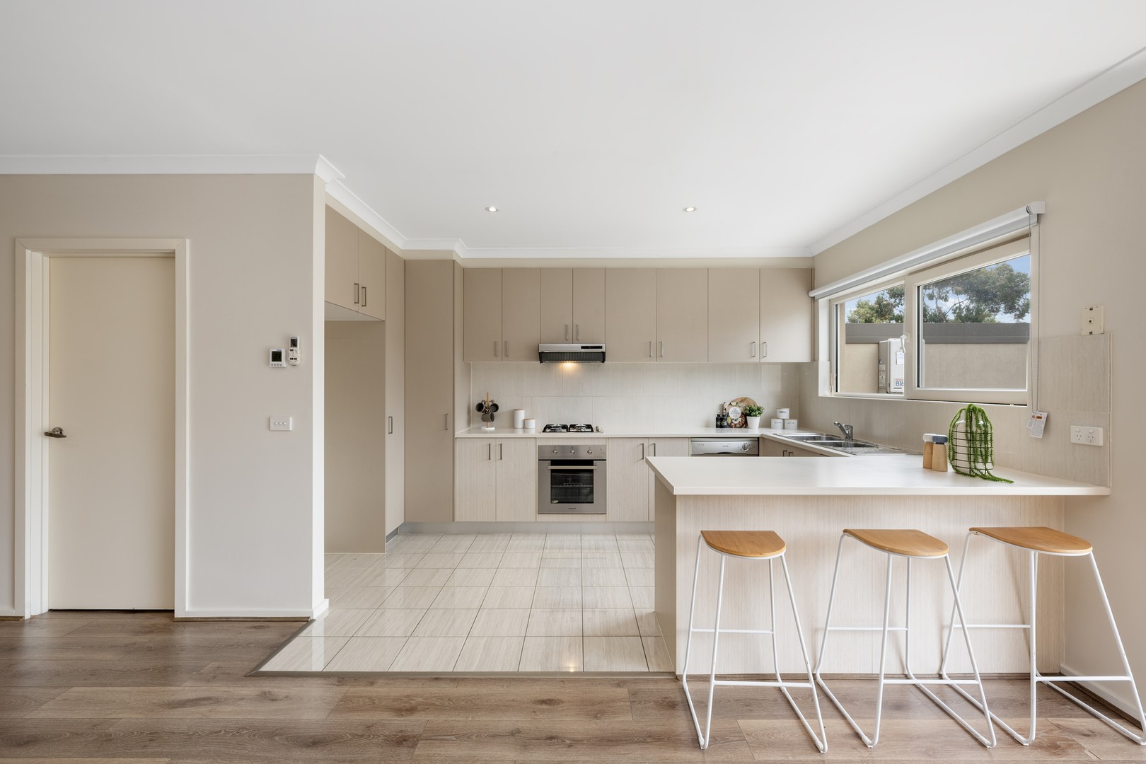4/3 Gourlay Road, Hillside, VIC 3037, Hillside - Thumbnail 5