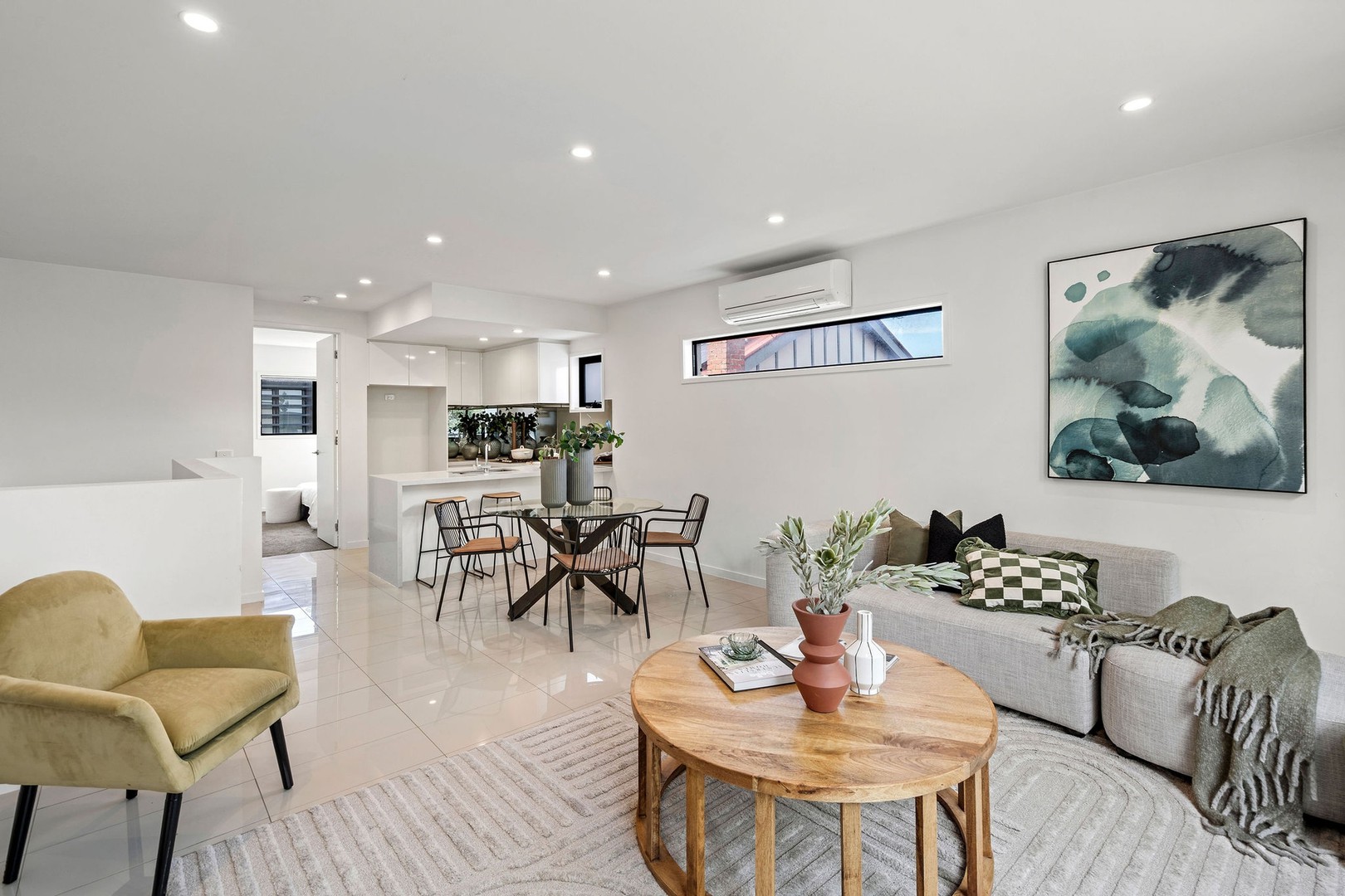4/3 Marco Polo Street, Essendon, VIC 3040 - Thumbnail 2 - 29/04/2026