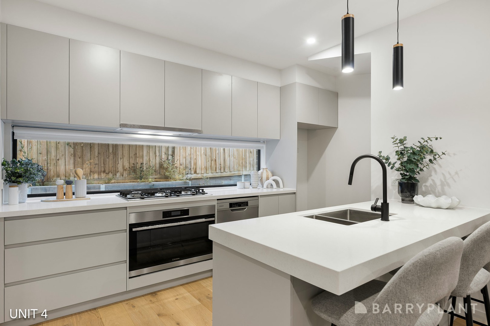 4/3 Ross Road, Croydon, VIC 3136 - Thumbnail 2 - 19/06/2025