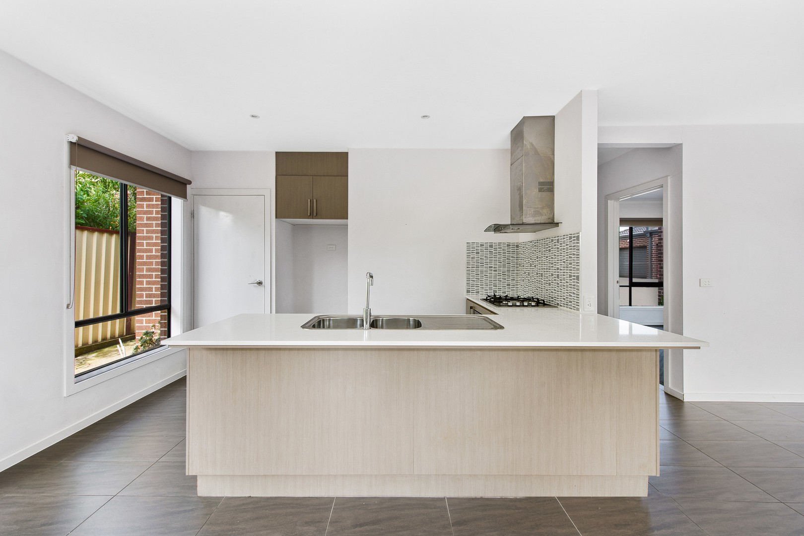 4/3 Scarborough Crescent, Harkness, VIC 3337, Harkness - Thumbnail 5