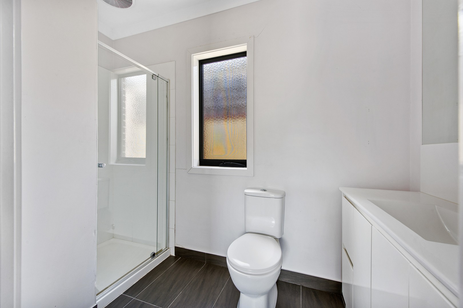 4/3 Scarborough Crescent, Harkness, VIC 3337, Harkness - Thumbnail 8