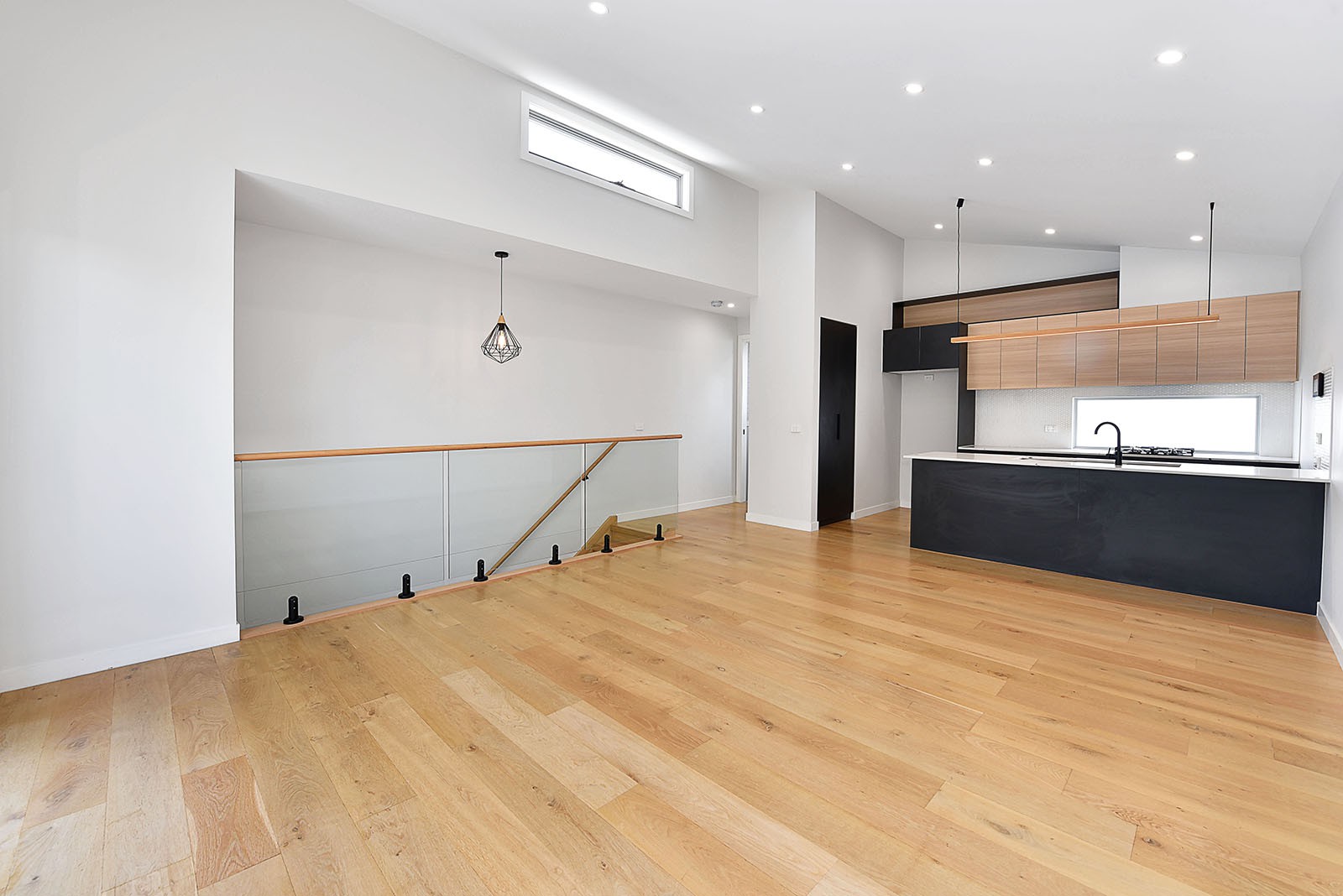 4/324  Buckley  Street, Essendon, VIC 3040, Essendon - Thumbnail 2