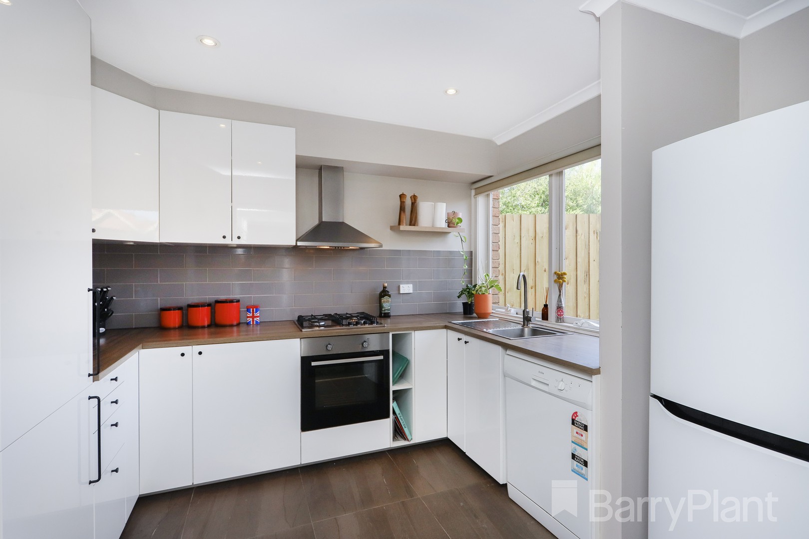 4/33 Ballarat Road, Footscray, VIC 3011, Footscray - Thumbnail 2