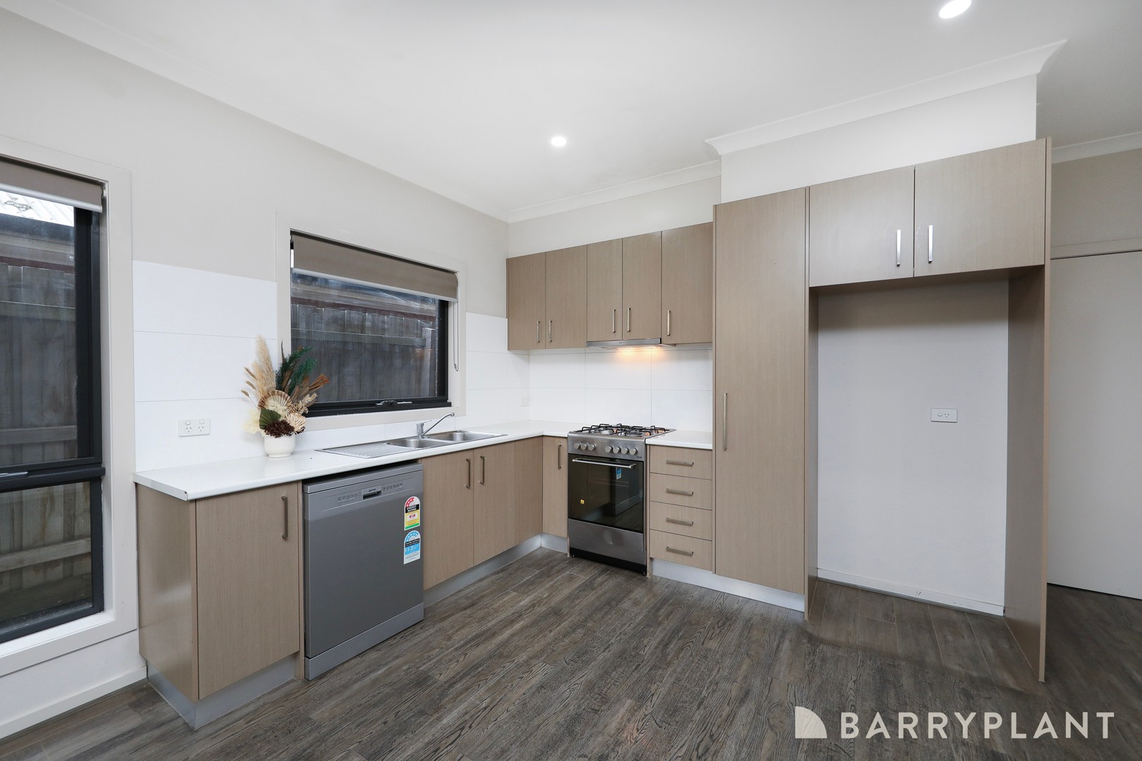 4/33 Crothers Street, Braybrook, VIC 3019, Braybrook - Thumbnail 2