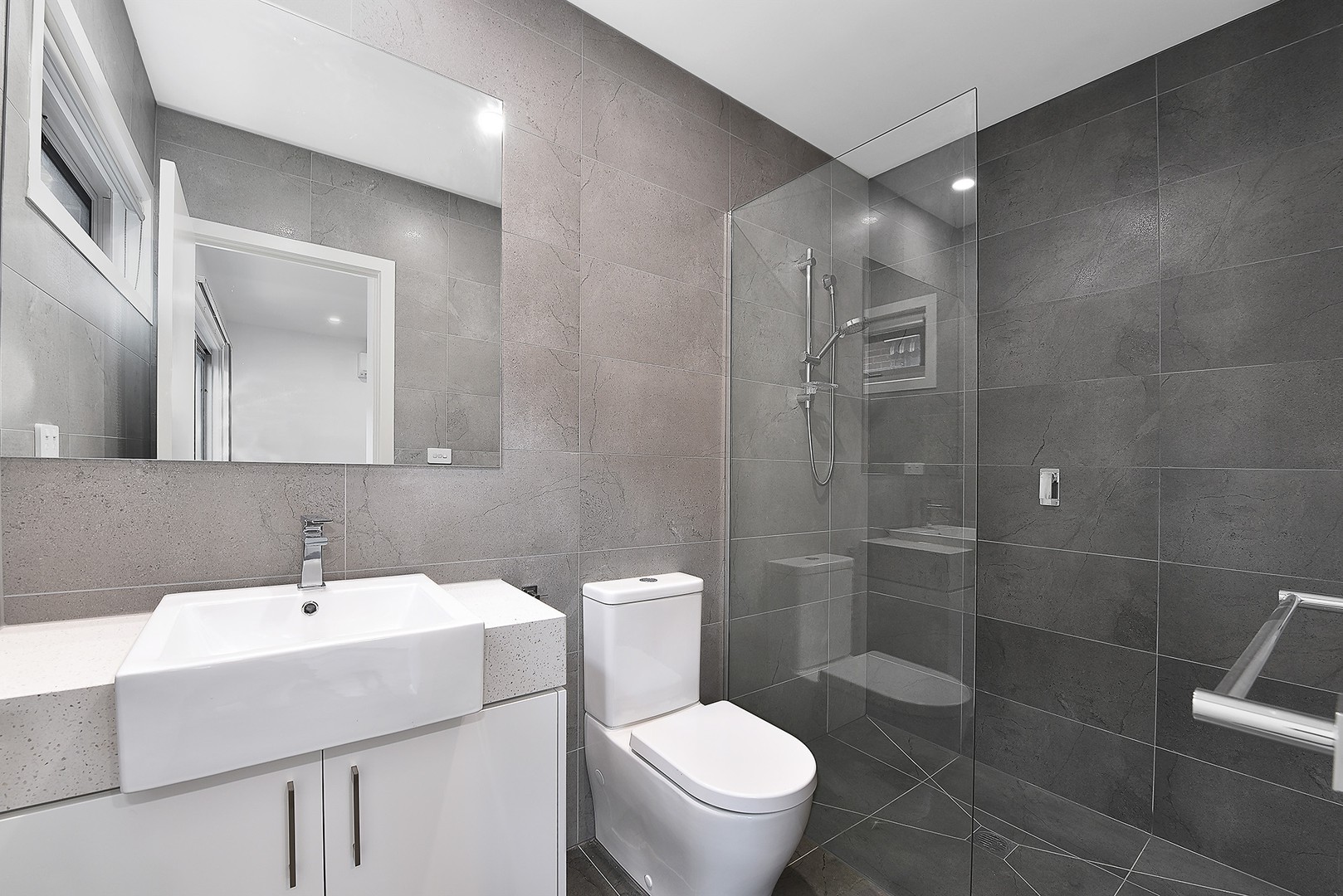 4/33 Fletcher Street, Essendon, VIC 3040, Essendon - Thumbnail 6