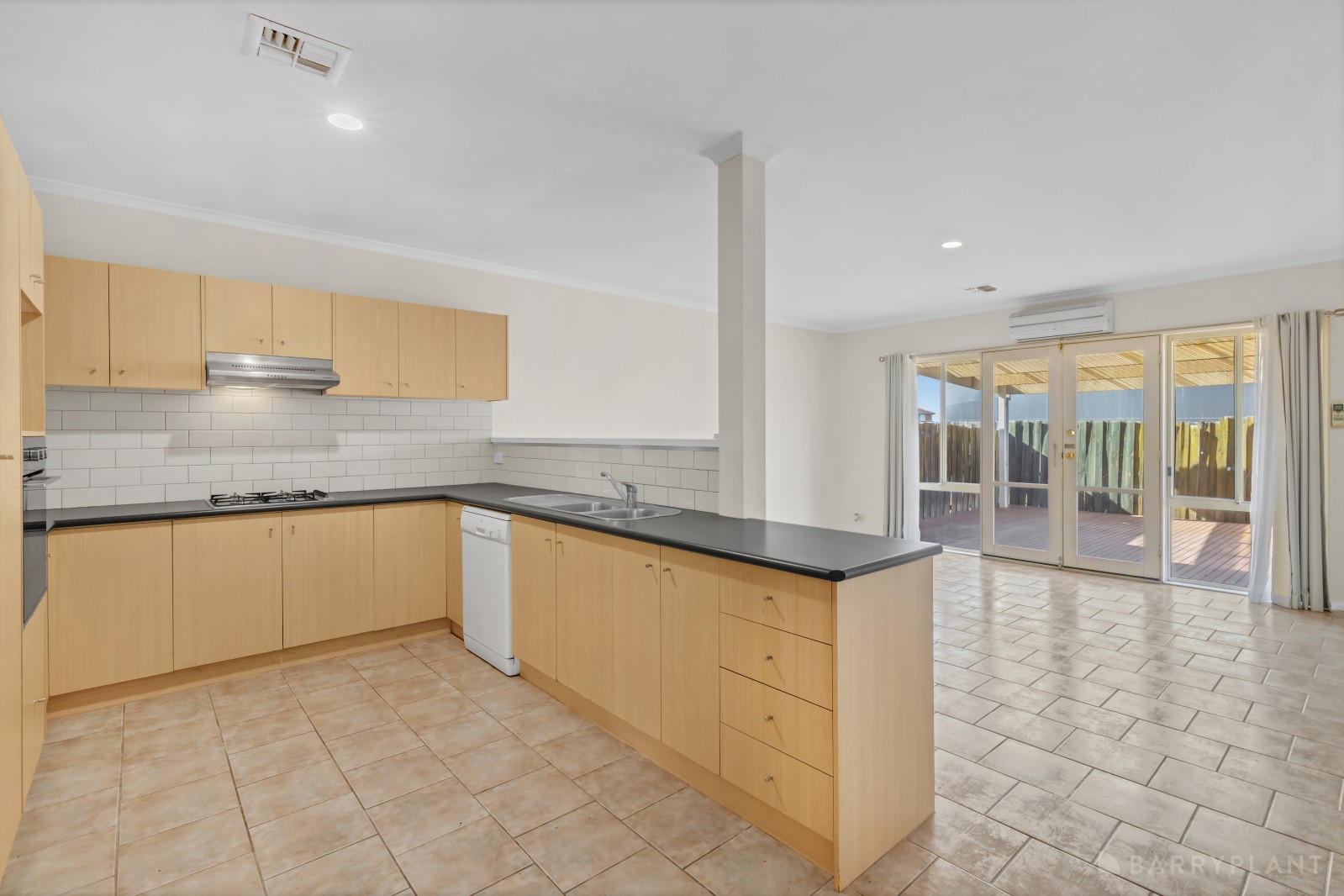4/36-40 Hennessy Way, Dandenong North, VIC 3175, Dandenong North - Thumbnail 3