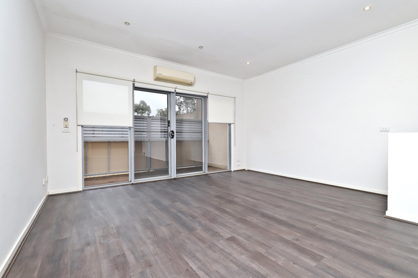4/4 Hopetoun Green, Caroline Springs, VIC 3023, Caroline Springs - Thumbnail 4