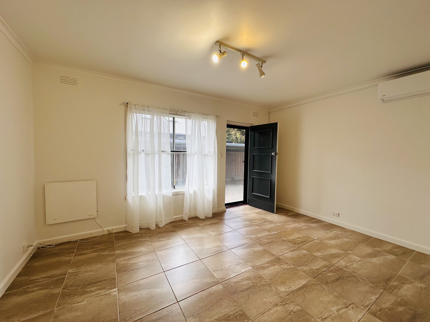 4/4 Prince Street, Essendon North, VIC 3041, Essendon North - Thumbnail 5