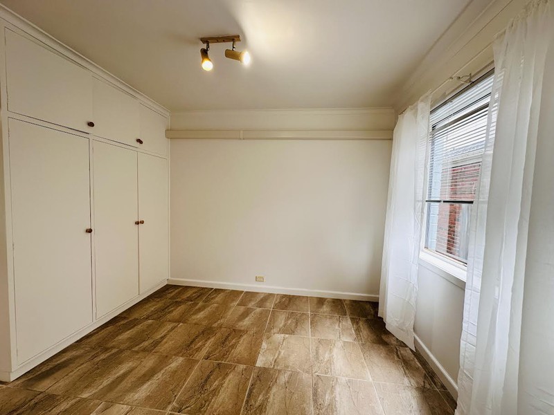 4/4 Prince Street, Essendon North, VIC 3041 - Image - 28/11/2025