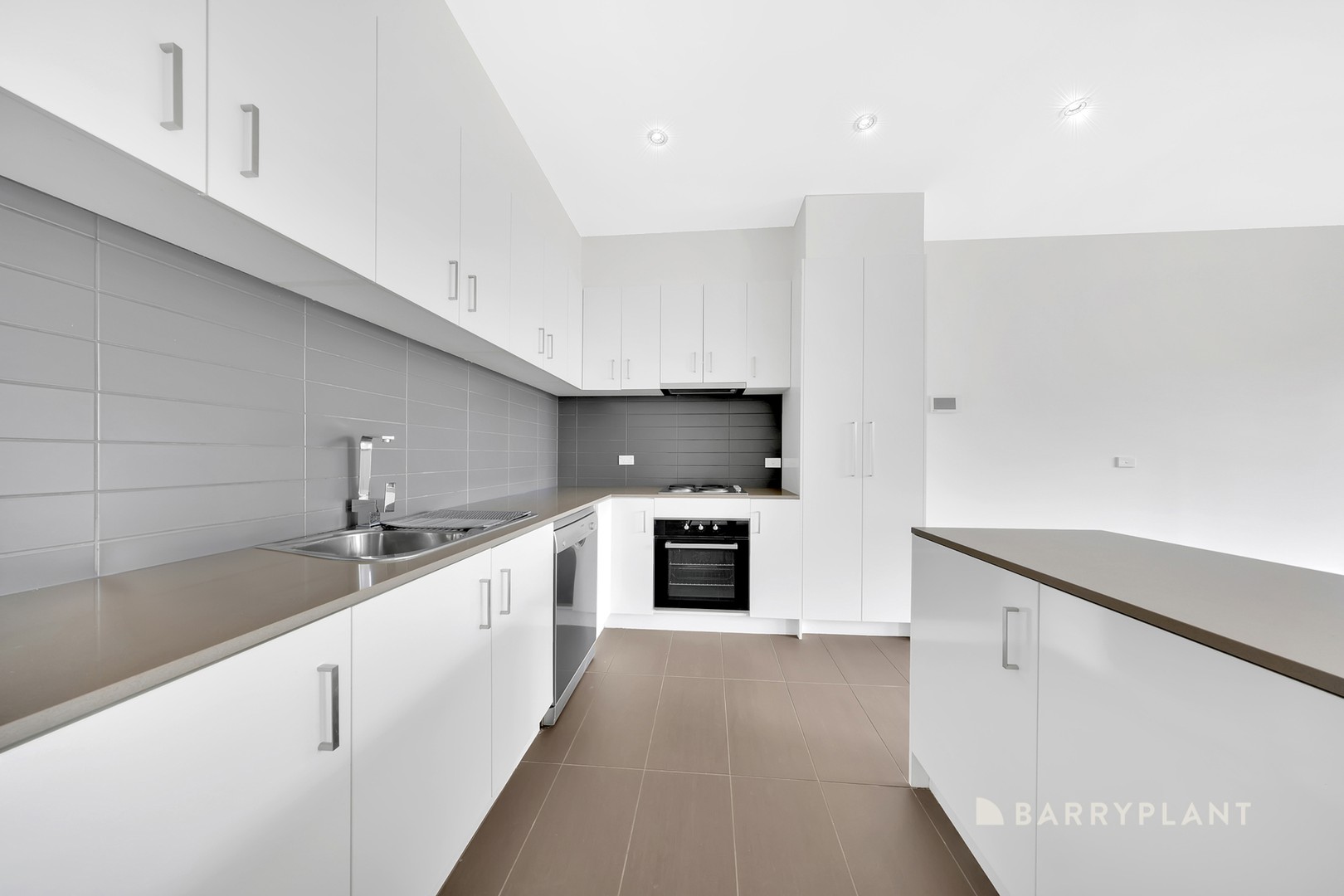 4/4 Vangelica Way, South Morang, VIC 3752, South Morang - Thumbnail 3