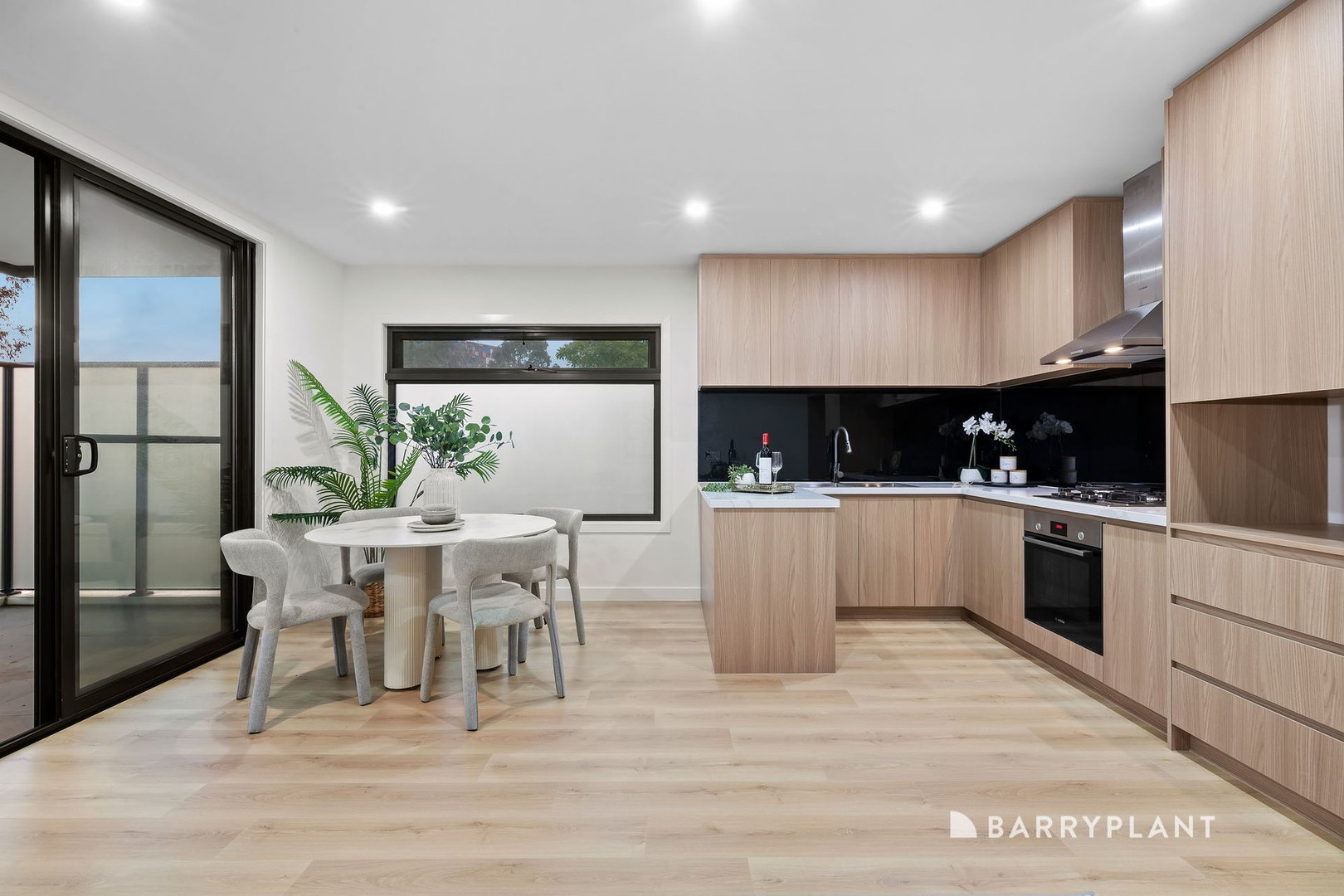 4/4 White Road, Wantirna South, VIC 3152, Wantirna South - Thumbnail 3