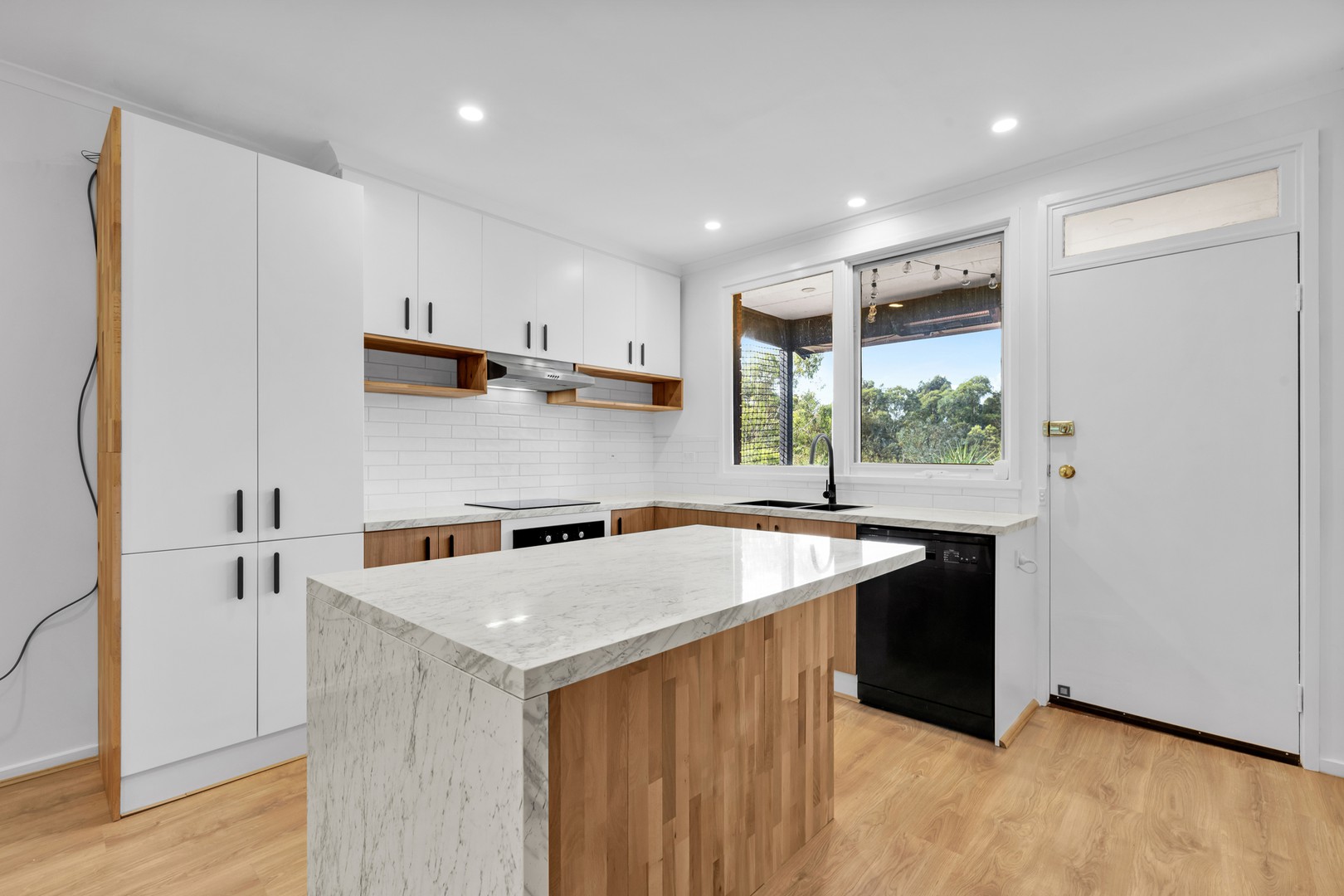 4/40-42 Sadie Street, Mount Waverley, VIC 3149, Mount Waverley - Thumbnail 4