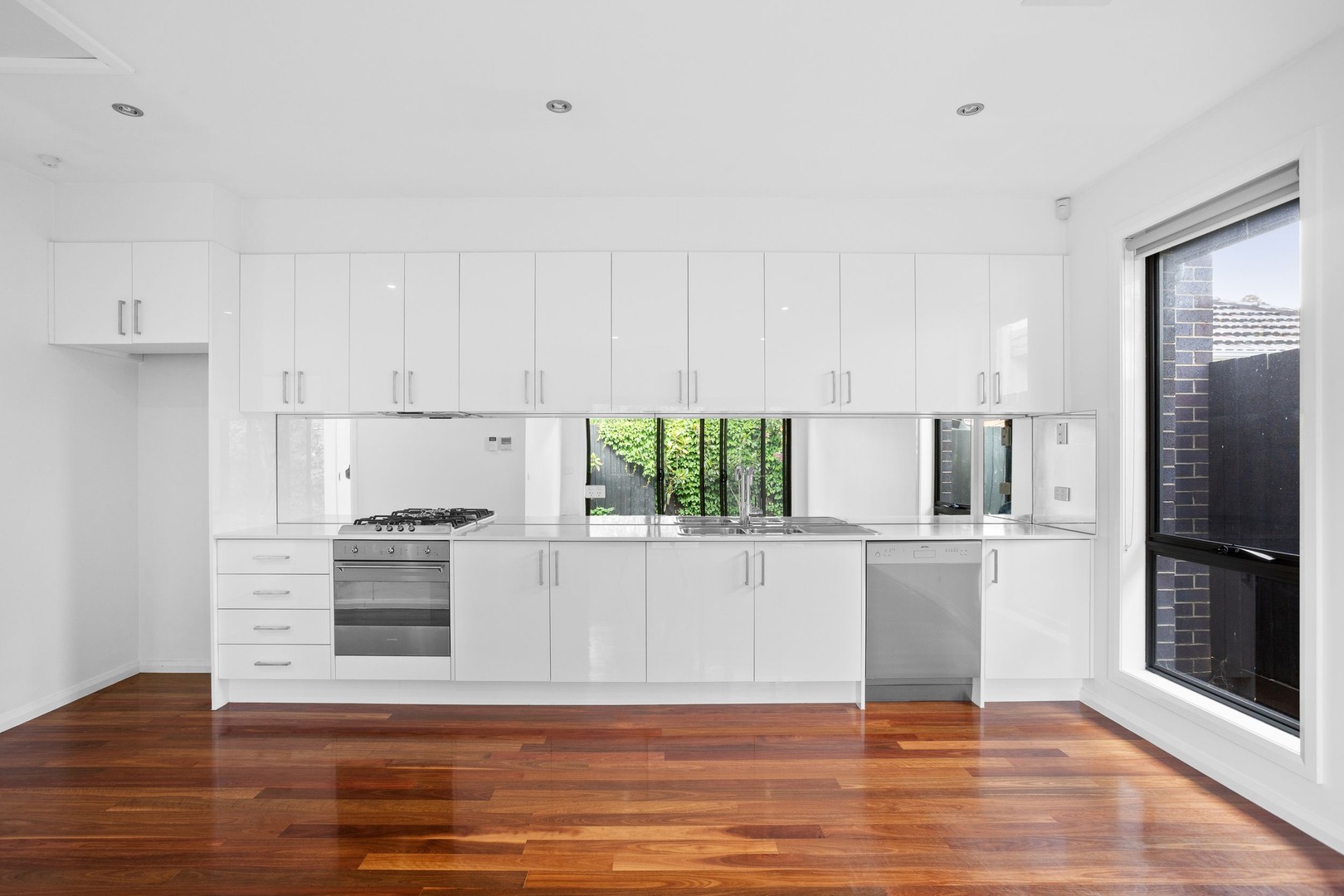4/40 McNamara Avenue, Airport West, VIC 3042, Airport West - Thumbnail 4
