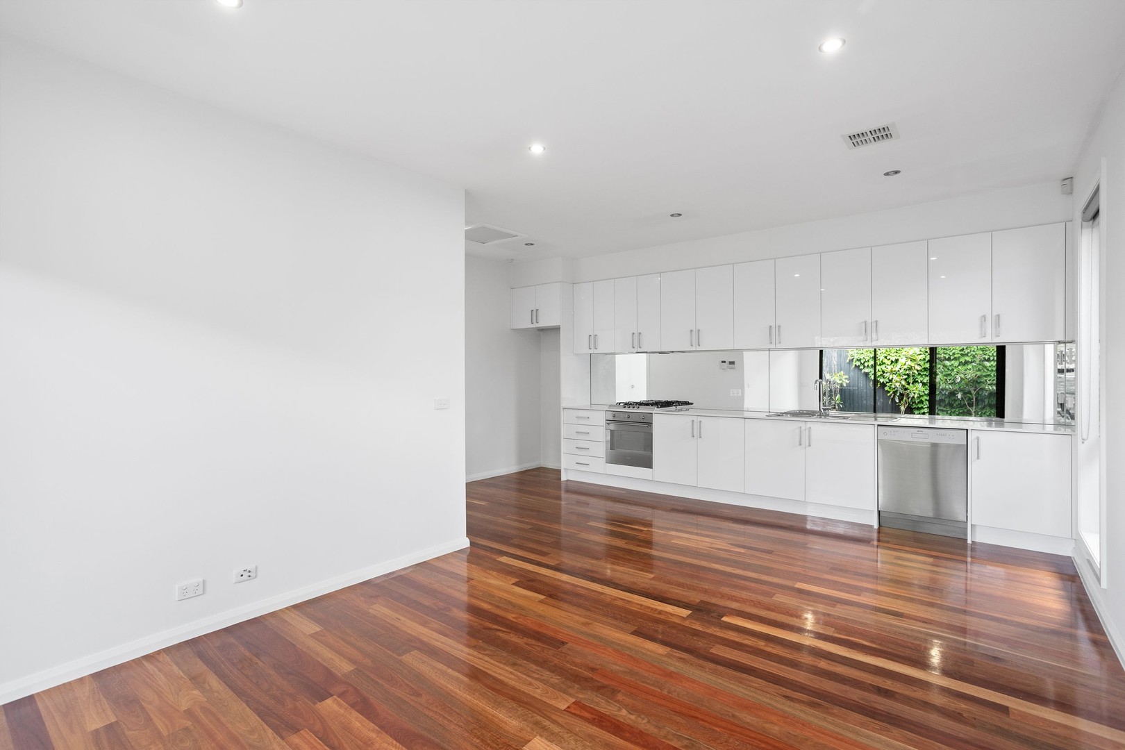 4/40 McNamara Avenue, Airport West, VIC 3042, Airport West - Thumbnail 5