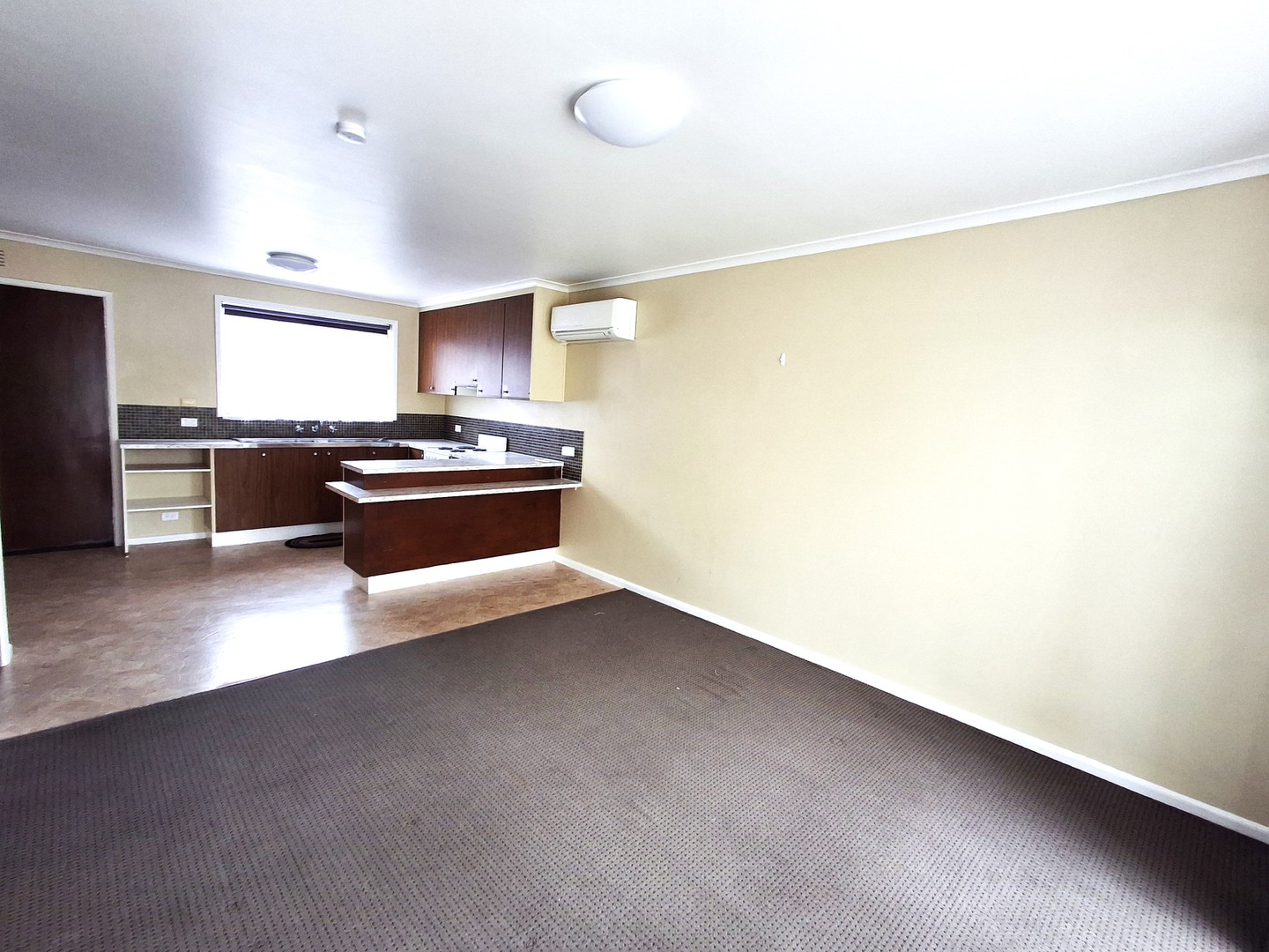 4/42 Tahara Street, Hamlyn Heights, VIC 3215, Hamlyn Heights - Thumbnail 2