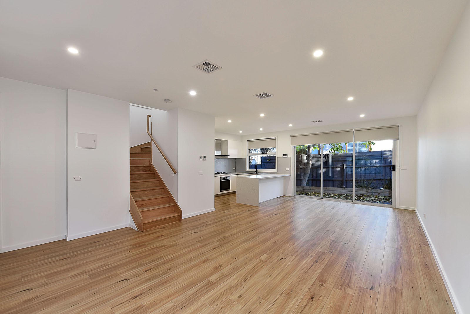 4/45 Hamilton St, Niddrie, VIC 3042 - Thumbnail 1 - 06/06/2025