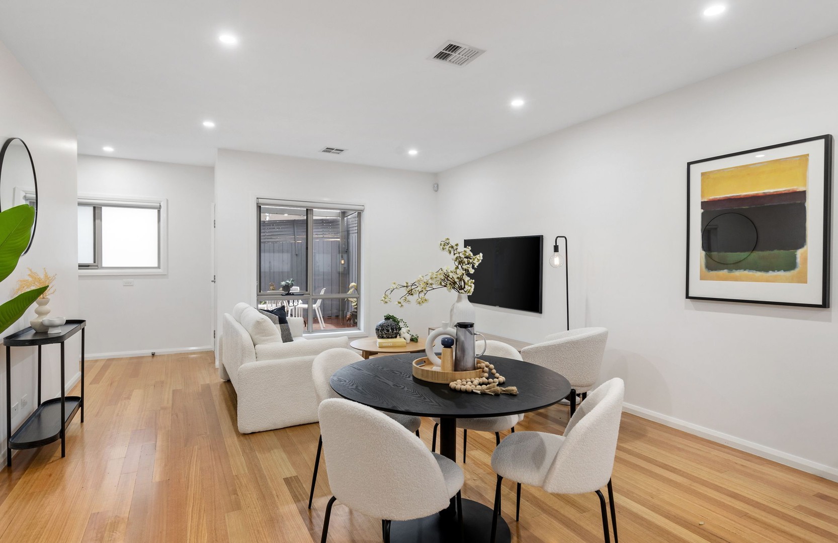 4/5 Carrington Road, Niddrie, VIC 3042, Niddrie - Thumbnail 3