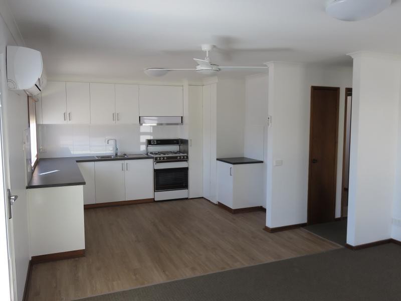 4/5 Michelsen StreetNorth Bendigo, VIC 3550  - Leased, North Bendigo - Thumbnail 2