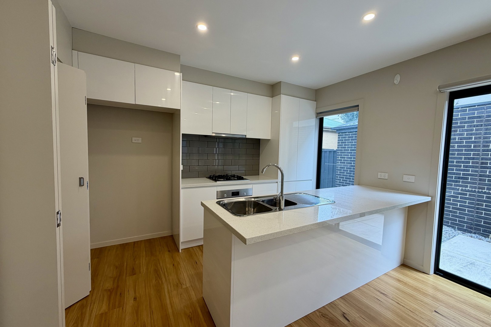 4/528 Melton Highway, Sydenham, VIC 3037, Sydenham - Thumbnail 2