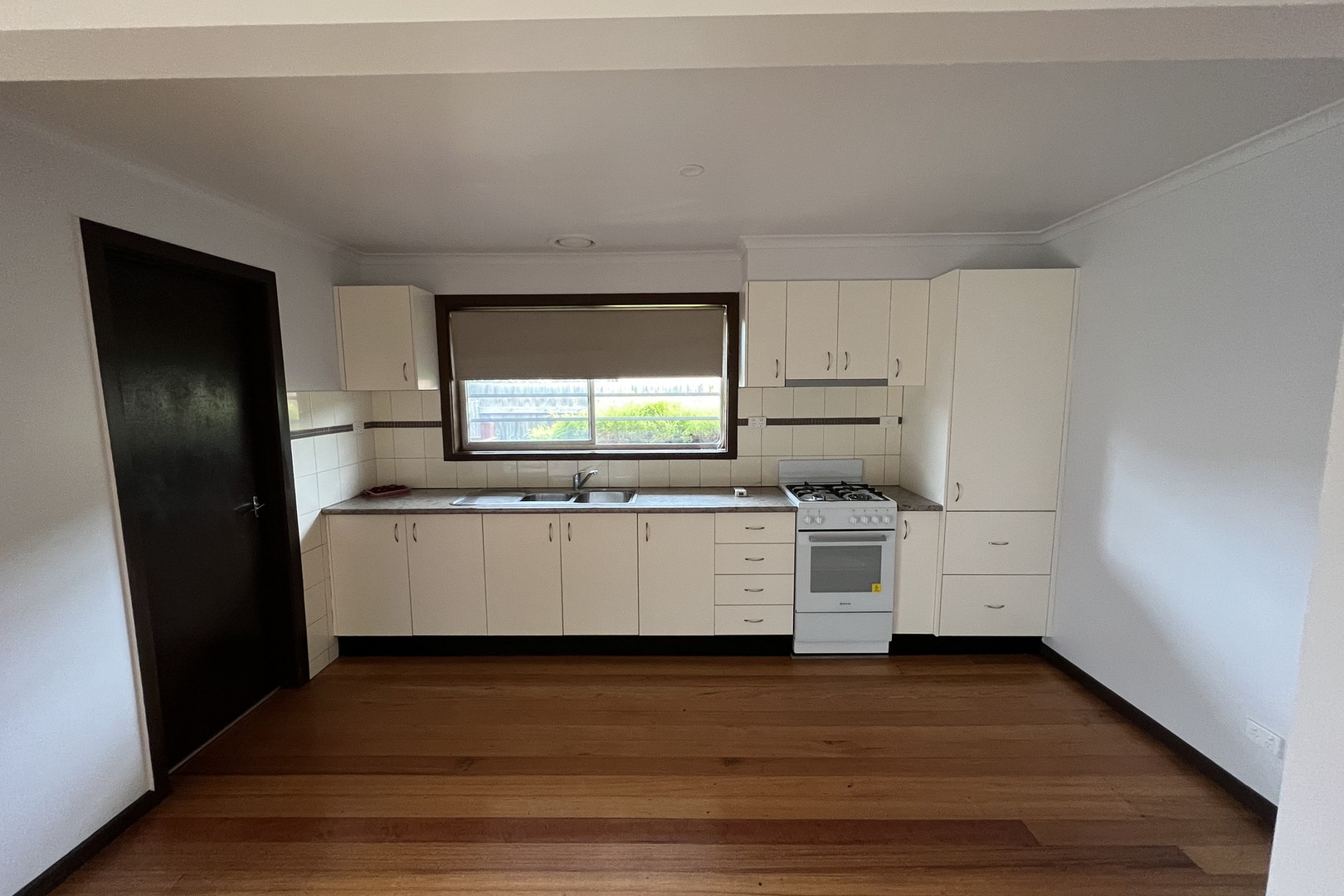 4/53 Leslie Street, St Albans, VIC 3021, St Albans - Thumbnail 2