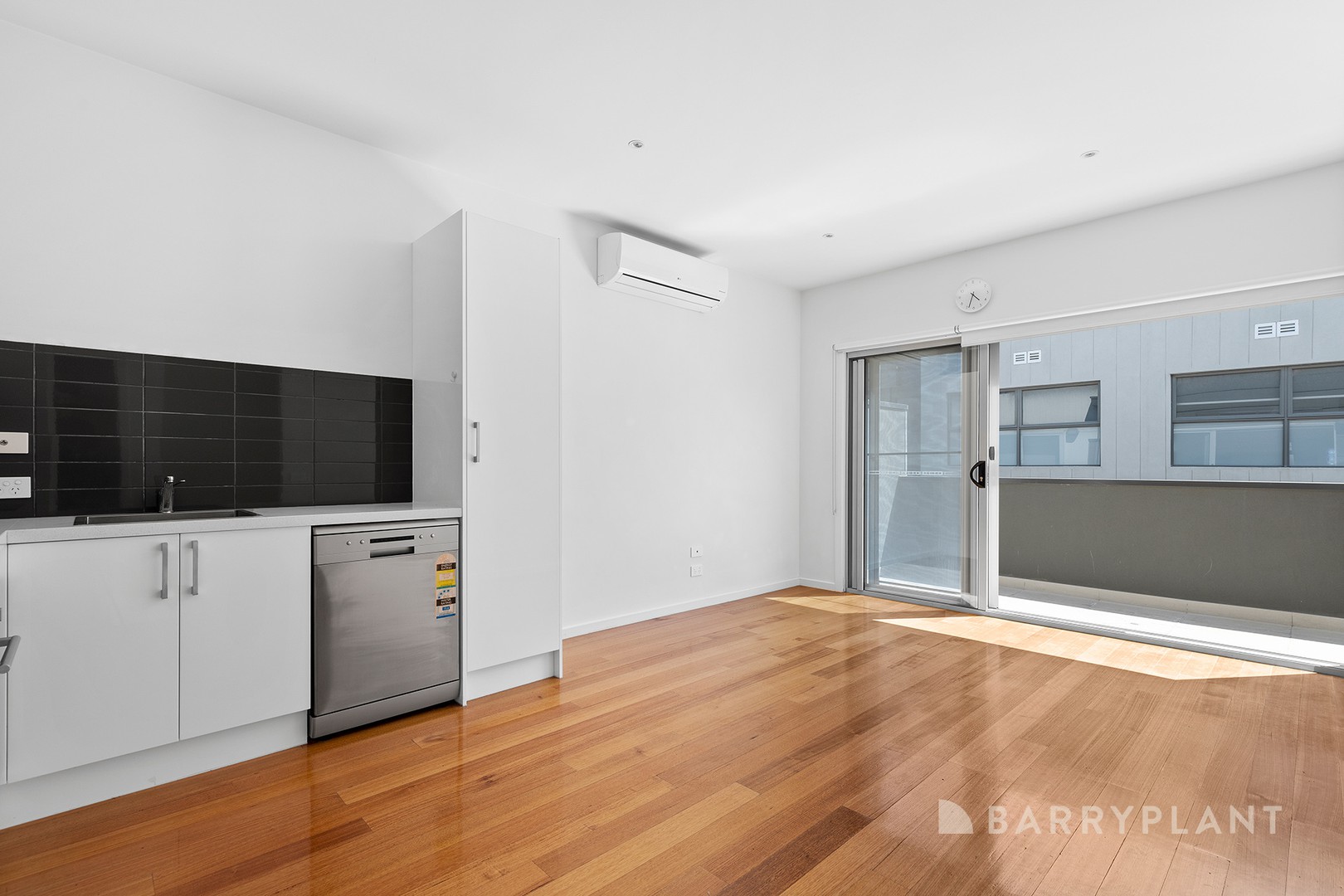 4/54 Acacia Street, Glenroy, VIC 3046, Glenroy - Thumbnail 3