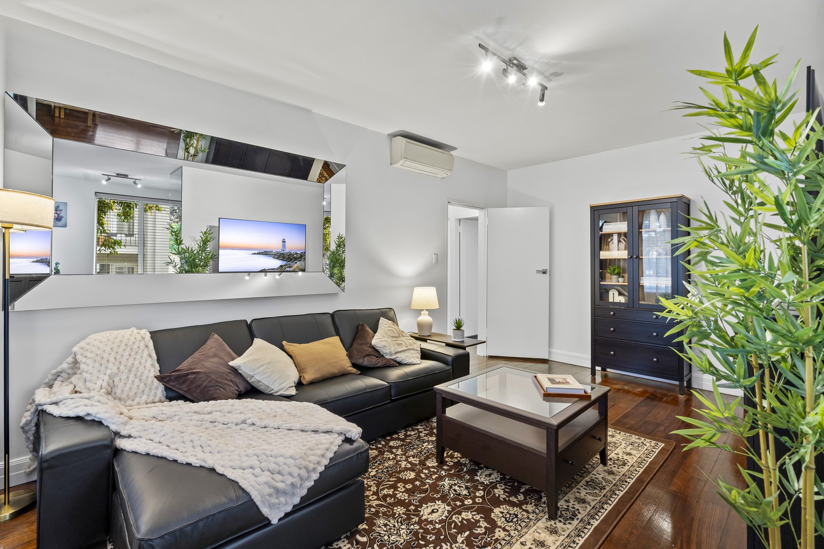 4/55 Caroline Street, South Yarra, VIC 3141 - Thumbnail 2 - 19/08/2026