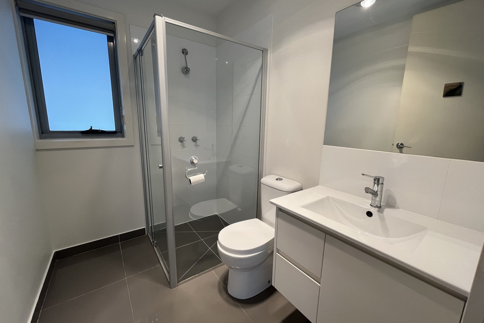 4/56 Leamington Street, Reservoir, VIC 3073, Reservoir - Thumbnail 5