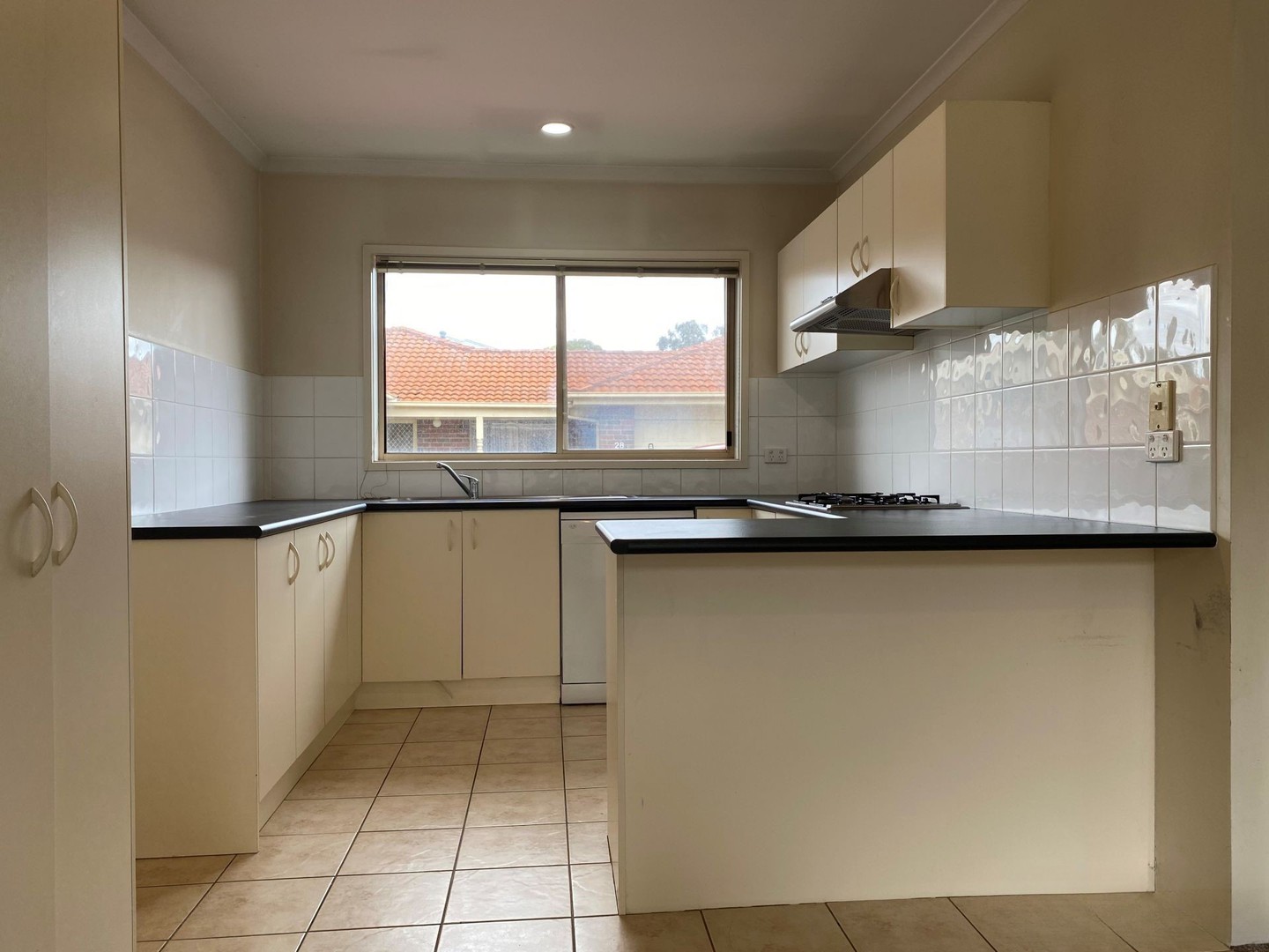 4/56 Norton Road, Croydon, VIC 3136 For Rent