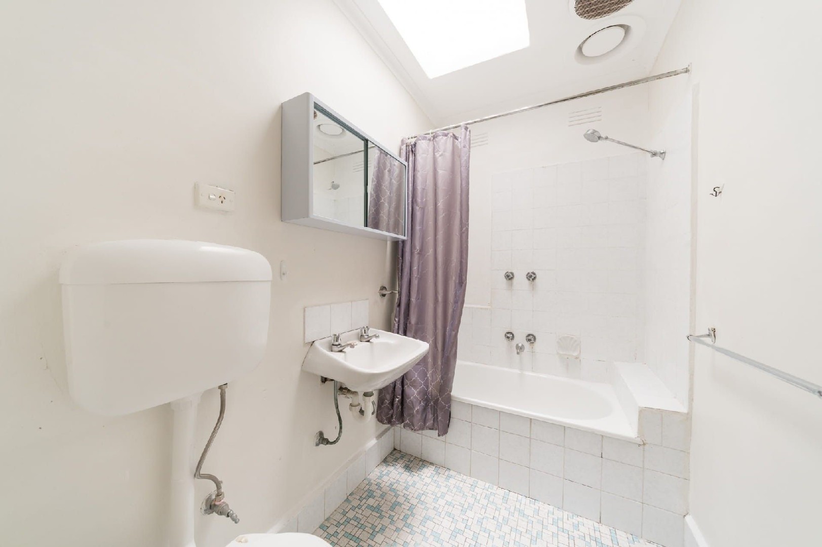 4/57 Bank Street, Box Hill, VIC 3128, Box Hill - Thumbnail 4